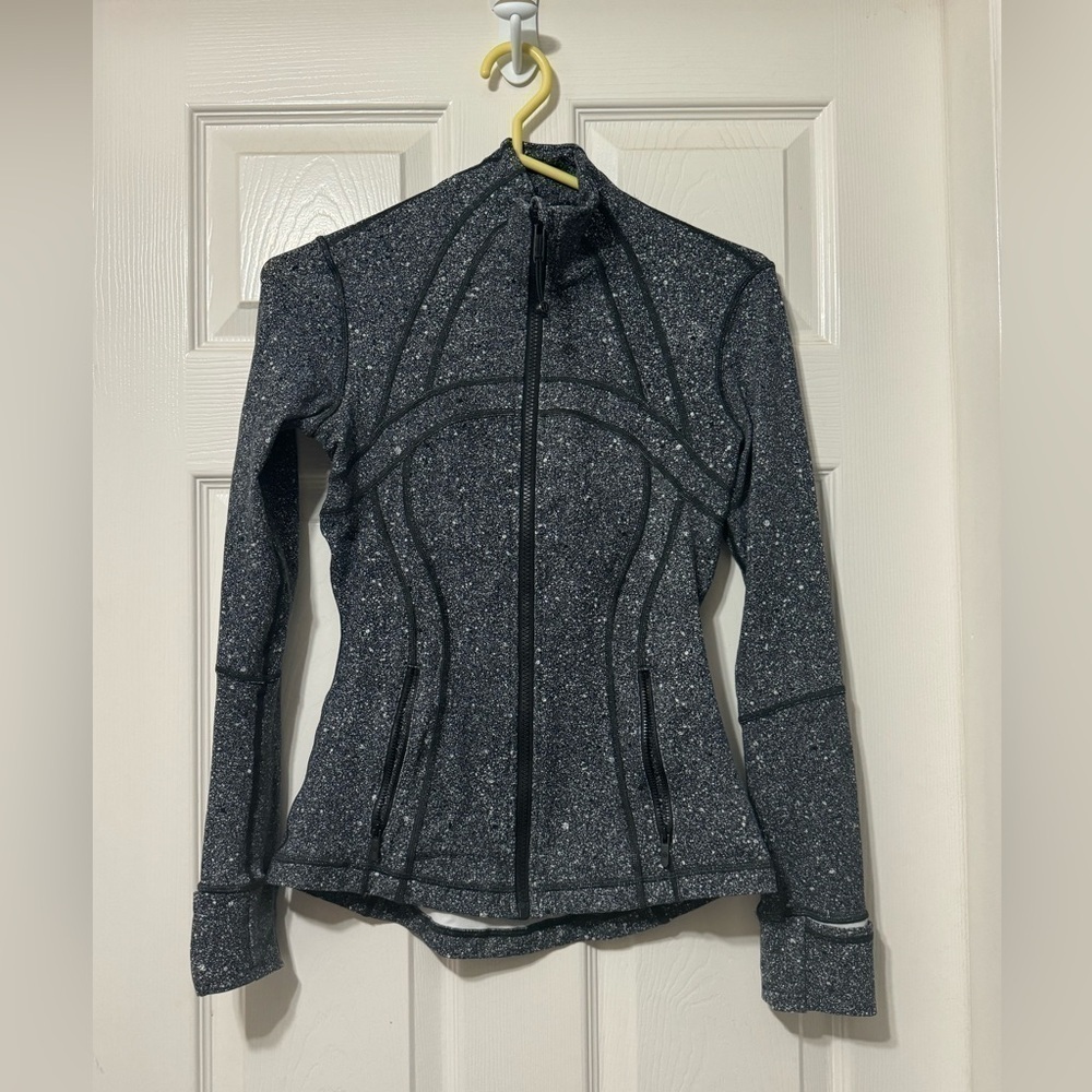Lululemon define jacket euc size 4